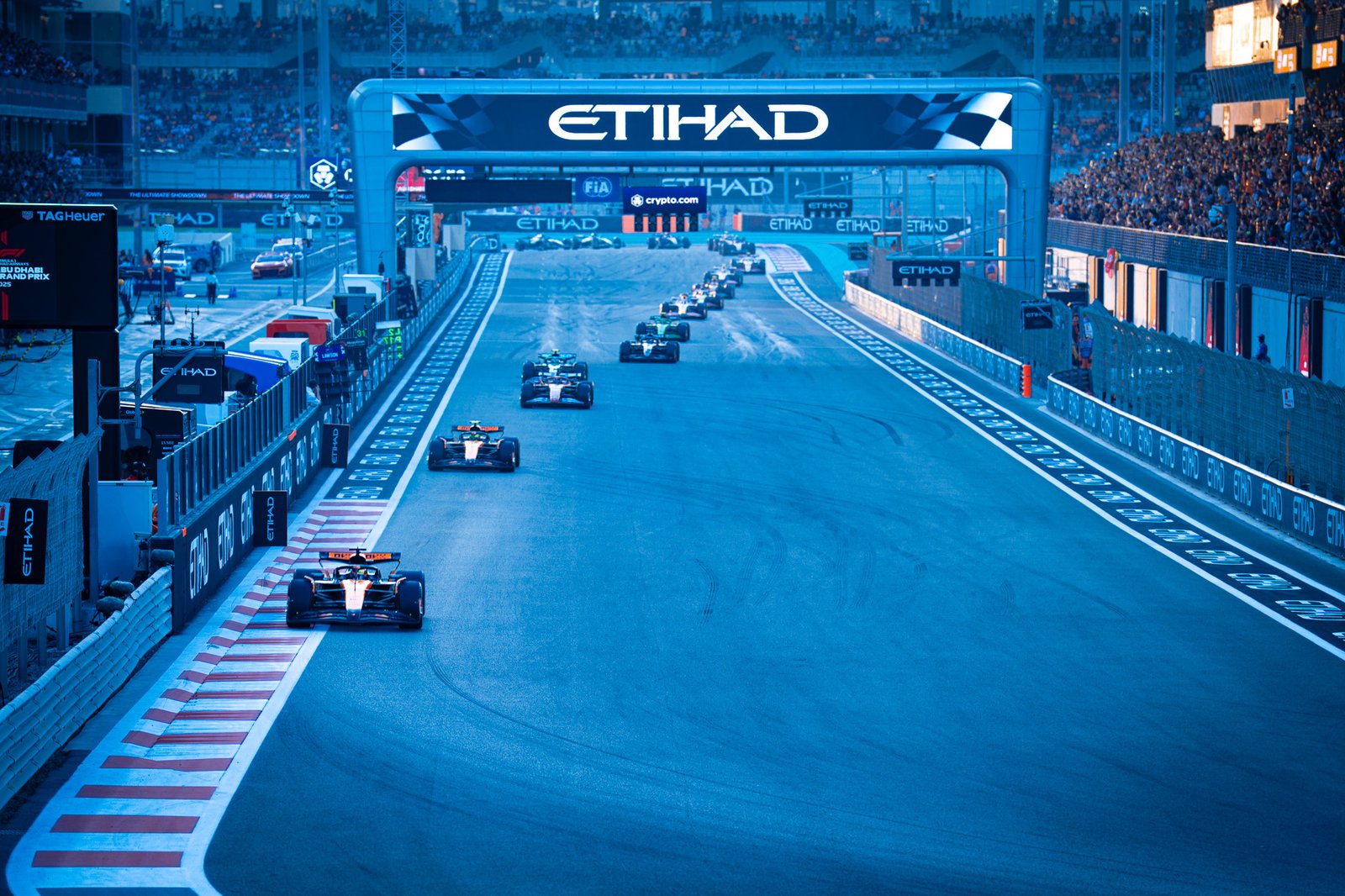 Current-generation Formula 1 cars on the starting grid